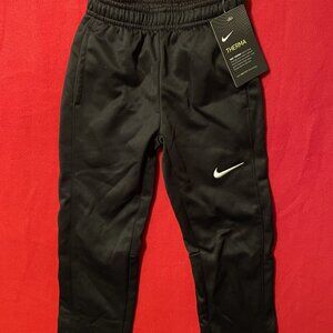 Nike Therma Dri Fit Pants New with tags Boys Size 4 (XS) Color Black